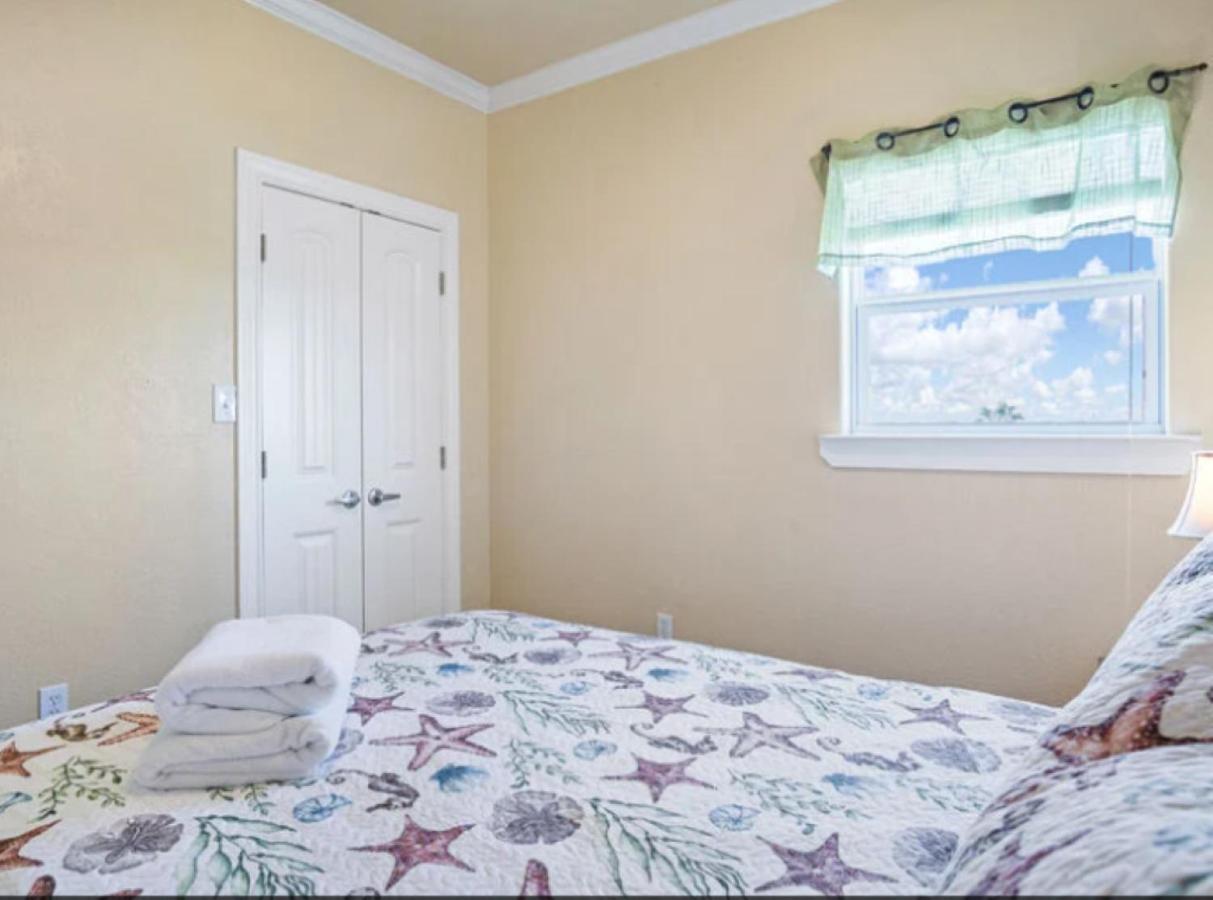 Fancy Nancy 2 Min Walk To Beach, Lyft, Pet-Friendly Bolivar Peninsula ภายนอก รูปภาพ